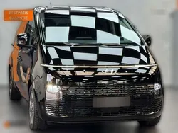 Schwarz Gebraucht 2023 Hyundai Staria Prime Van | 44.450 € (Fairer Preis)