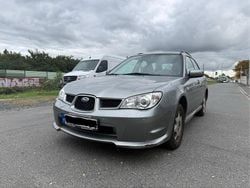 Grau Gebraucht 2006 Subaru Impreza Kombi | 2.900 €