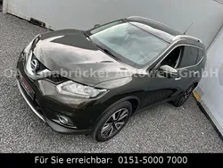 Grün Gebraucht 2017 Nissan X-Trail Tekna SUV | 17.700 € (Etwas zu teuer)