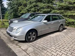 Silber Gebraucht 2005 Mercedes E220 Kombi | 1.999 € (Fairer Preis)