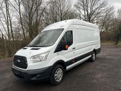 Weiß Gebraucht 2017 Ford Transit Trend Van / Kleinbus | 16.541 € (Fairer Preis)