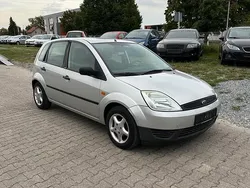 Grau Gebraucht 2003 Ford Fiesta Kleinwagen | 900 € (Guter Preis)