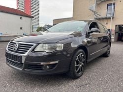 Grau Gebraucht 2005 VW Passat Highline Kombi | 2.480 € (Fairer Preis)