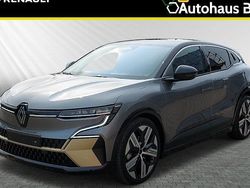 Grau Gebraucht 2023 Renault Megane E-Tech Iconic Limousine | 36.290 €