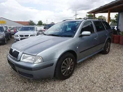 Grau Gebraucht 2003 Skoda Octavia Ambiente Kombi | 850 € (Guter Preis)