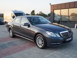 Tenoritgrau metalliclack Gebraucht 2012 Mercedes E300 Avantgarde Limousine | 14.890 € (Guter Preis)