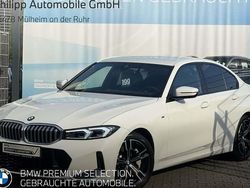 Weiß Gebraucht 2024 BMW 330 Comfort Edition Limousine | 48.177 € (Guter Preis)