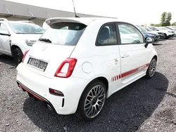 Gara weiß gara weiß Gebraucht 2021 Abarth 595 Kleinwagen | 20.463 € (Fairer Preis)