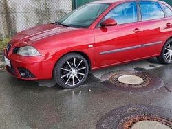 Rot Gebraucht 2007 Seat Ibiza Sport Limousine | 2.150 € (Guter Preis)