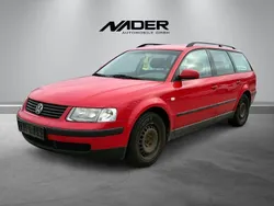 Rot Gebraucht 2000 VW Passat Comfortline Kombi | 990 € (Guter Preis)