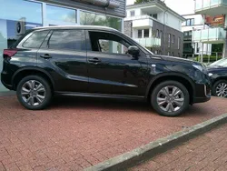 Schwarz Neu 2024 Suzuki Vitara Comfort SUV | 24.990 € (Guter Preis)