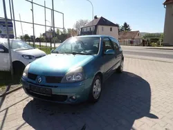 Grün Gebraucht 2005 Renault Clio II Campus Kleinwagen | 3.499 € (Teuer)
