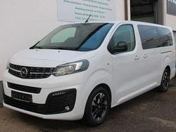 Weiß Gebraucht 2022 Opel Zafira Life Van / Kleinbus | 27.990 € (Guter Preis)