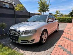 Silber Gebraucht 2007 Audi A4 Limousine | 3.750 € (Etwas zu teuer)