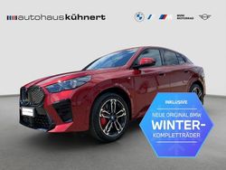 Dragon fire rot metallic Gebraucht 2025 BMW iX2 M Sport SUV | 58.656 € (Fairer Preis)