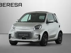 Silber bodypanels in cool silver (metallic) Gebraucht 2021 Smart ForTwo Electric Drive Brabus Cabrio | 14.980 € (Fairer Preis)