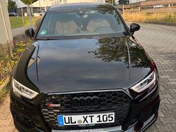 Schwarz Gebraucht 2020 Audi RS3 Ambiente Kleinwagen | 45.300 € (Fairer Preis)
