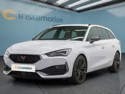Weiß Gebraucht 2022 Cupra Leon Kombi | 29.099 € (Fairer Preis)