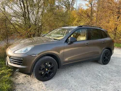 Braun Gebraucht 2011 Porsche Cayenne SUV | 20.400 € (Fairer Preis)