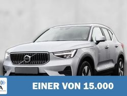 Silber Gebraucht 2023 Volvo XC40 Core SUV | 37.420 € (Fairer Preis)