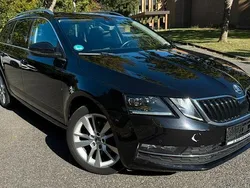 Schwarz Gebraucht 2019 Skoda Octavia Style Kombi | 12.500 € (Superpreis)