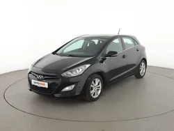 Schwarz Gebraucht 2014 Hyundai i30 Trend Limousine | 8.890 € (Fairer Preis)