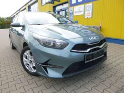 Yuccasteel grey Gebraucht 2022 Kia Ceed Sportswagon 2 Kombi | 13.700 € (Superpreis)