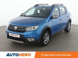 Blau Gebraucht 2018 Dacia Sandero Essentiel Kleinwagen | 10.980 € (Etwas zu teuer)