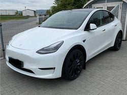 Weiß Gebraucht 2024 Tesla Model Y Performance SUV | 41.499 € (Guter Preis)