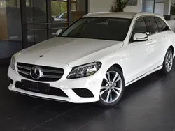 Weiß Gebraucht 2020 Mercedes C200 Avantgarde Limousine | 26.990 € (Fairer Preis)