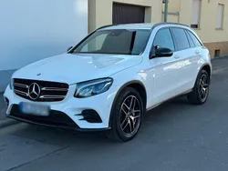 Weiß Gebraucht 2019 Mercedes GLC220 AMG line SUV | 21.999 € (Etwas zu teuer)