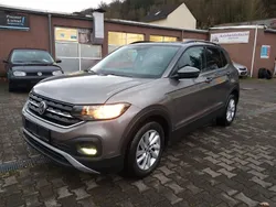 Grau Gebraucht 2020 VW T-Cross Life SUV | 16.995 € (Fairer Preis)