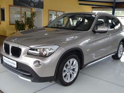 Silber Gebraucht 2011 BMW X1 Sport Line SUV | 11.880 € (Fairer Preis)