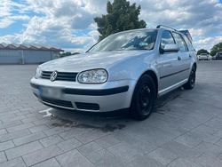 Silber Gebraucht 2003 VW Golf IV Kombi | 900 € (Fairer Preis)