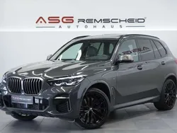 Grau Gebraucht 2021 BMW X5 M SUV | 62.900 € (Guter Preis)