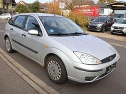 Silber Gebraucht 2004 Ford Focus Viva Limousine | 1.250 € (Guter Preis)