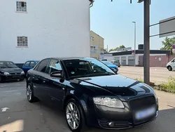Braun Gebraucht 2007 Audi A4 Limousine | 2.700 € (Fairer Preis)