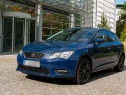 Blau Gebraucht 2016 Seat Leon Style Limousine | 9.400 € (Guter Preis)