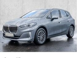 Grau Gebraucht 2023 BMW 218 Luxury Line Kombi | 24.995 € (Fairer Preis)