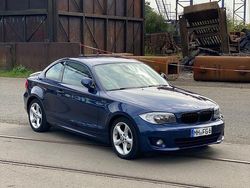 Blau Gebraucht 2012 BMW 120 Coupé Sport Line Coupé | 8.800 €