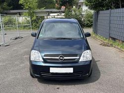 Dunkelgrün Gebraucht 2005 Opel Meriva Basis Van / Kleinbus | 1.950 € (Fairer Preis)