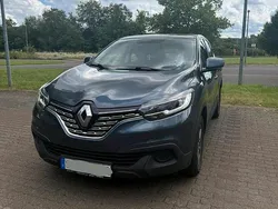 Grau Gebraucht 2018 Renault Kadjar Life SUV | 7.900 € (Guter Preis)