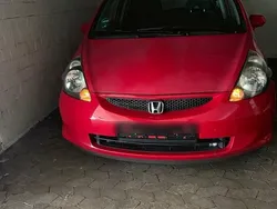 Rot Gebraucht 2005 Honda Jazz Kleinwagen | 2.200 €