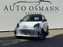 Schwarz tridion sicherheitszelle in bl metallic Gebraucht 2022 Smart ForTwo Electric Drive Coupé | 9.950 € (Fairer Preis)