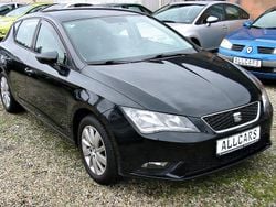 Schwarz Gebraucht 2015 Seat Leon Reference Limousine | 8.390 € (Fairer Preis)