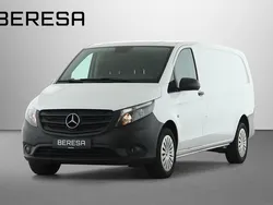 Arktikweiß Gebraucht 2023 Mercedes Vito Van / Kleinbus | 28.536 € (Guter Preis)