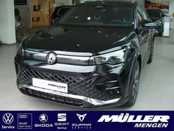 Schwarz Neu 2025 VW Tiguan R-line SUV | 61.990 €