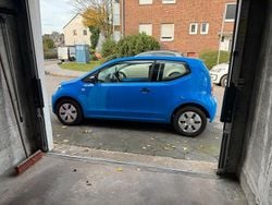 Blau Gebraucht 2015 VW up! Kleinwagen | 3.849 € (Guter Preis)