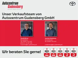Rot Gebraucht 2015 Toyota Yaris Lounge Kleinwagen | 9.890 € (Etwas zu teuer)