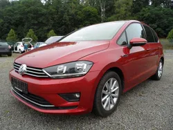 Rot Gebraucht 2015 VW Golf VII LOUNGE Limousine | 12.550 € (Fairer Preis)